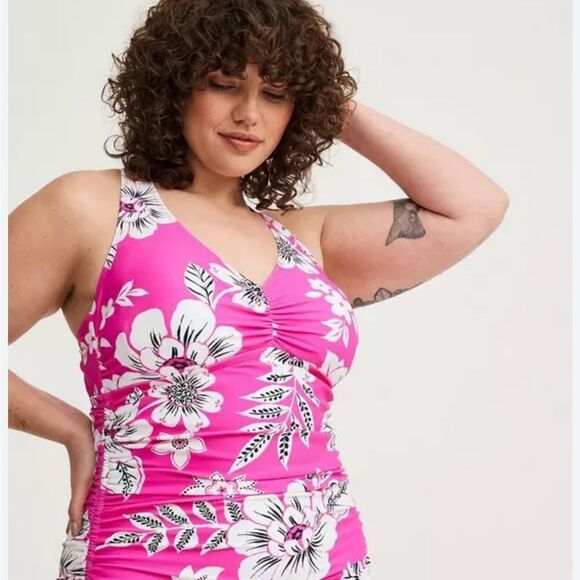 Torrid Tie Back One Piece Hot Pink Floral Gorgeous Swimsuit Torrid size 3 NWT - Picture 1 of 16